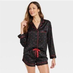 Stars above pajama set new